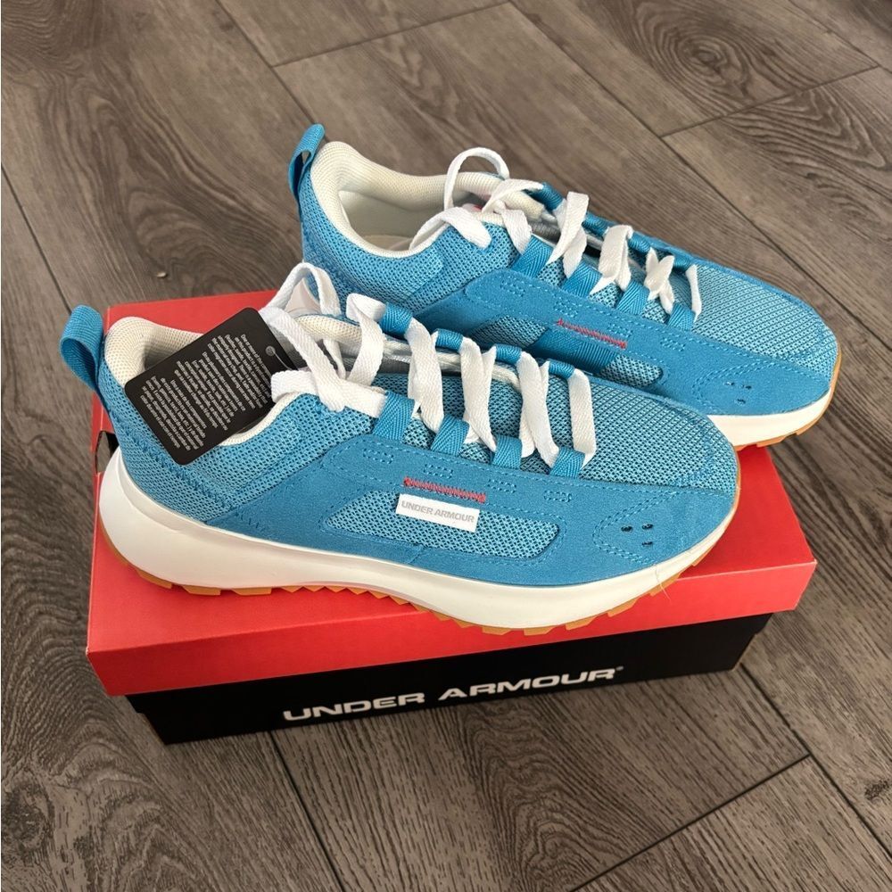 Under Armour Turquoise Athletic Shoes